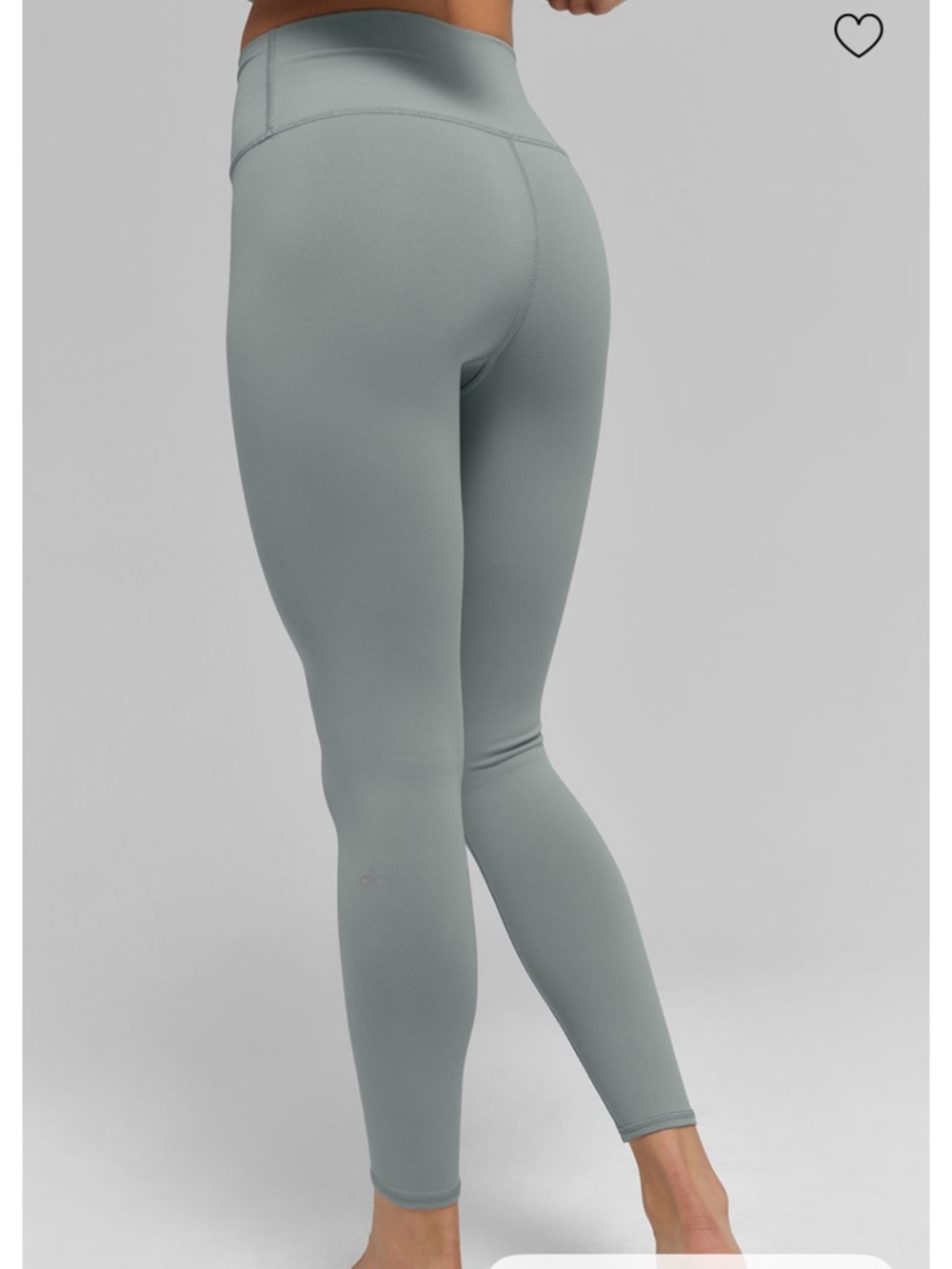 Alo High-Rise Leggings in Light Sage